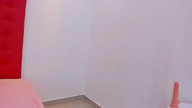 melody_clark_ webcam