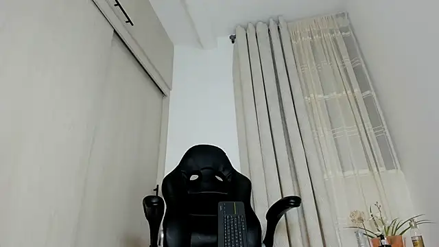 Biscuit_oliva webcam