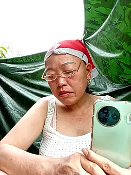 Agnes-baby webcam