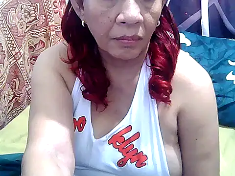 Sweetpinay_mature webcam