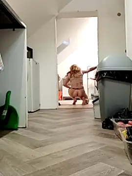 JOHANNA9MOI02 webcam