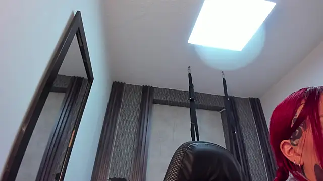 selene_red_ - Selene_red_'s free webcam - UK Sex Cams