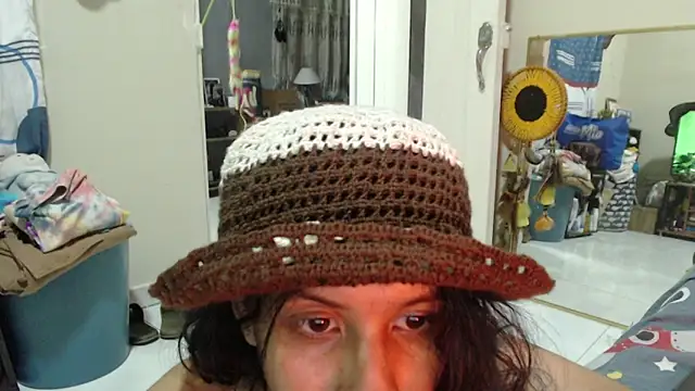 AlinaWoolf_ webcam