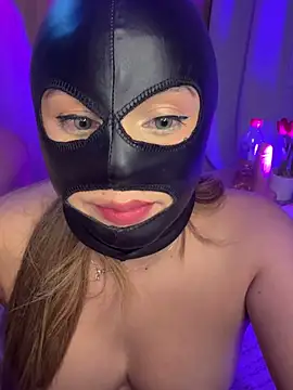 masteralexslavekate - MasterAlexSlavekate's free webcam - UK Sex Cams