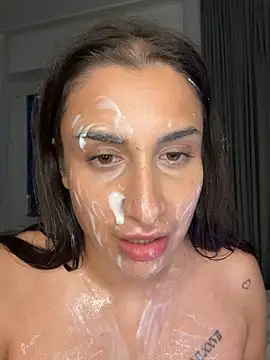 its_Jasmxn webcam