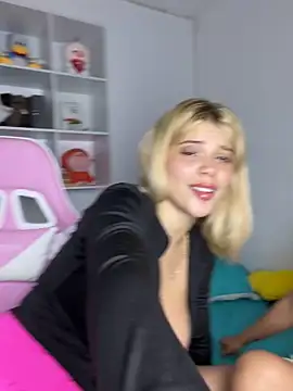 _Alicee_1 - Live Cams