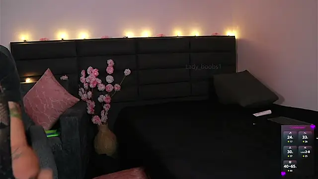 kathieandpovcock1 webcam
