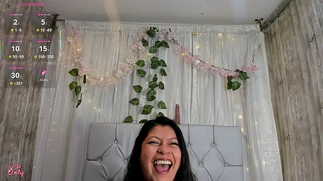 Rachel_new20 webcam
