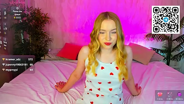 Linda__Bloom webcam