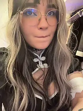 BladeOfMiquella webcam