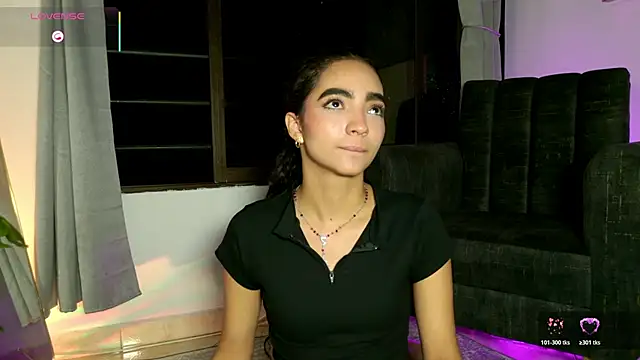 adelineevs webcam