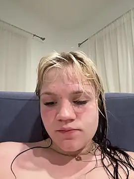 Cutiepiespanks - Live Cams