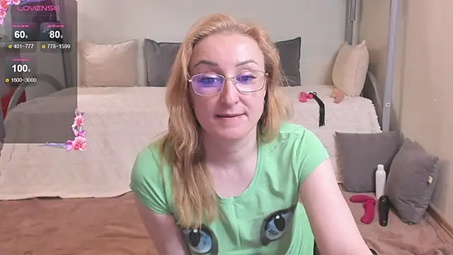 MadissonKiss webcam