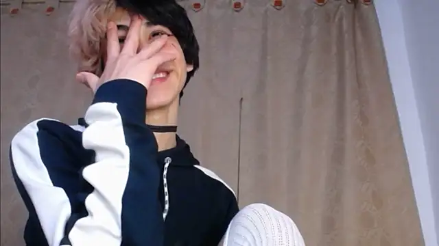 DaraSweet20 webcam