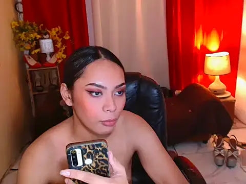 kylieEmparado webcam