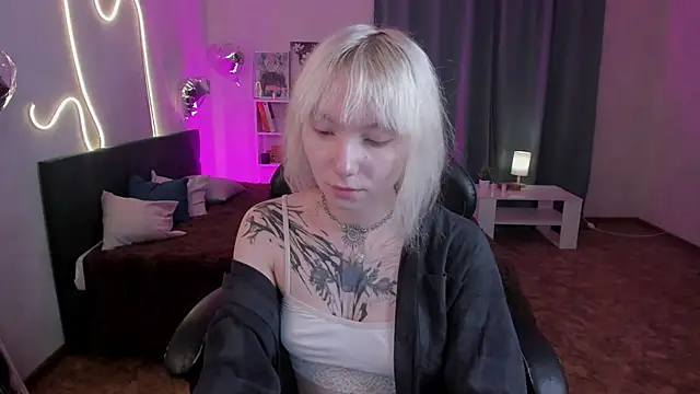 tattoo_art_baby webcam