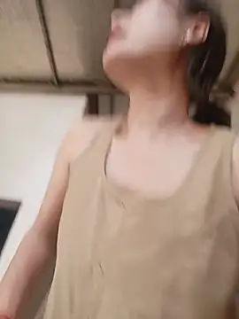 linda_bae00 webcam