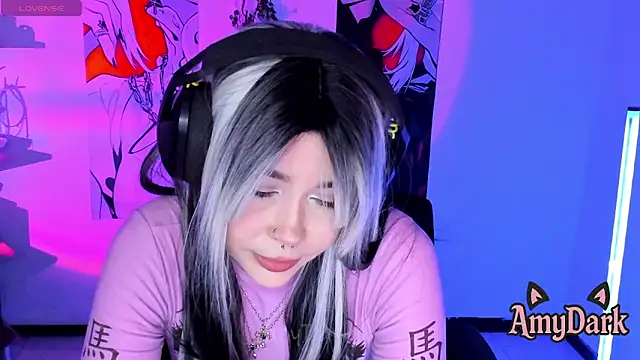 _AmyDark
