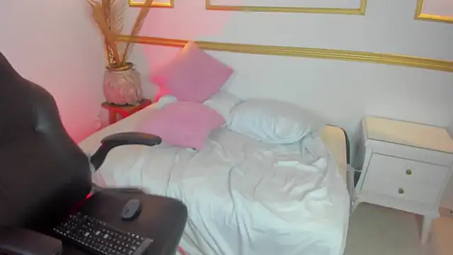 evelin_fernand - Evelin_fernand's free webcam