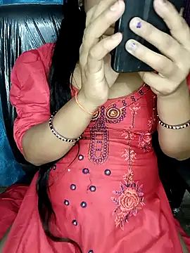 Rashmi_sharma_0 - Offline