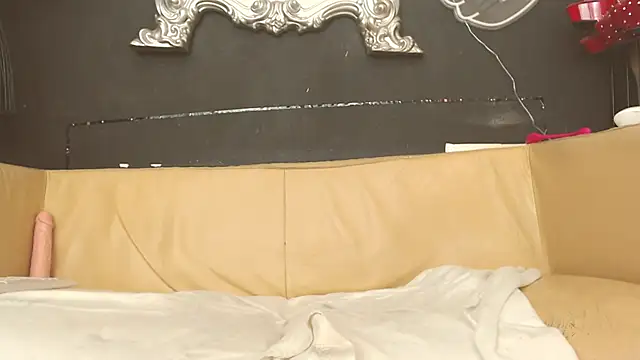 Miss_MarieJo webcam