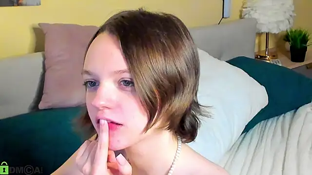 Olivia_Riesz webcam