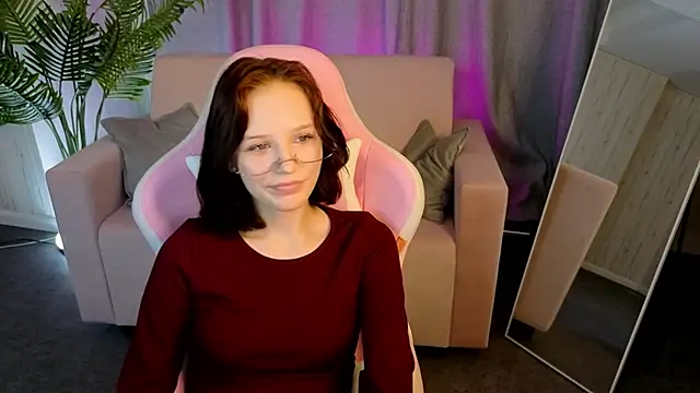 AliceJohansone webcam