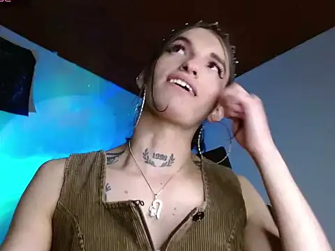 Scarlett_crastrawberry webcam