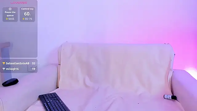 Emma_collins01