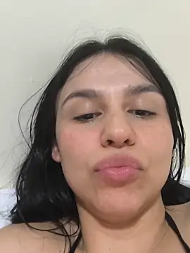 Daniela-rosee live sex cam