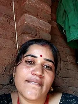 Hot_kamla
