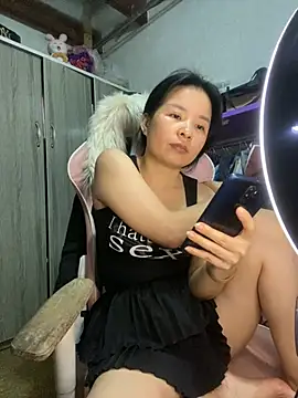 Ivy_Trix2 webcam