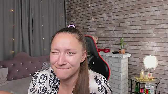 SarahCoksss webcam