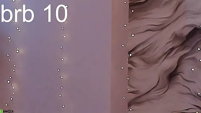 Aria_Mila webcam