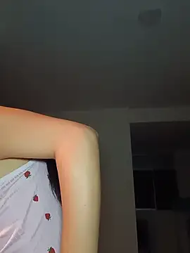Julie_Bennet live sex cam