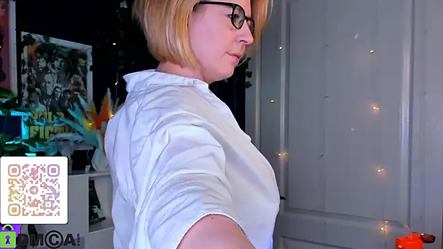 miss_lisaaa webcam