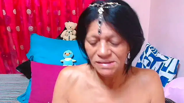 SLUTTYROXY webcam