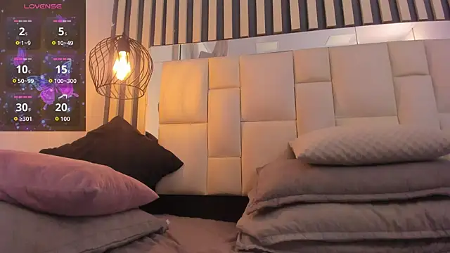 camila__herrera webcam