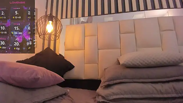 camila__herrera webcam