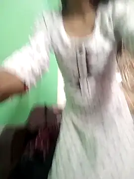 Aafreen_36 webcam