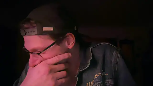 MasterDaddyCool webcam