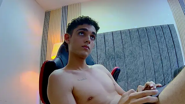 nathan_shimmer webcam