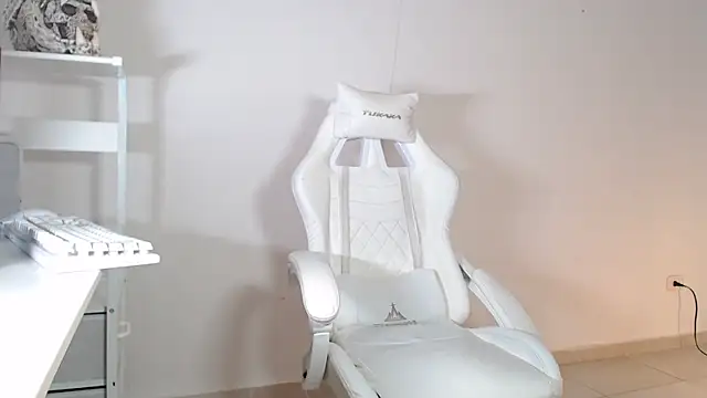 CaishenX_ webcam