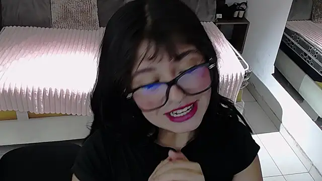 annie__petite webcam