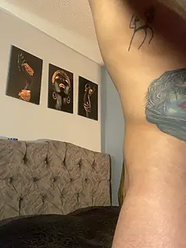 SavageBond_ webcam