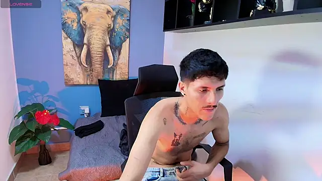 ALEXXXTREM69 webcam
