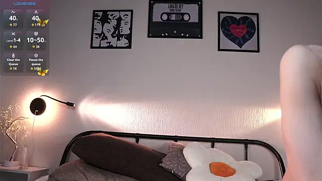 CherlyGuss webcam