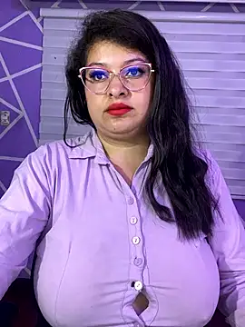 MiiaaJoness
