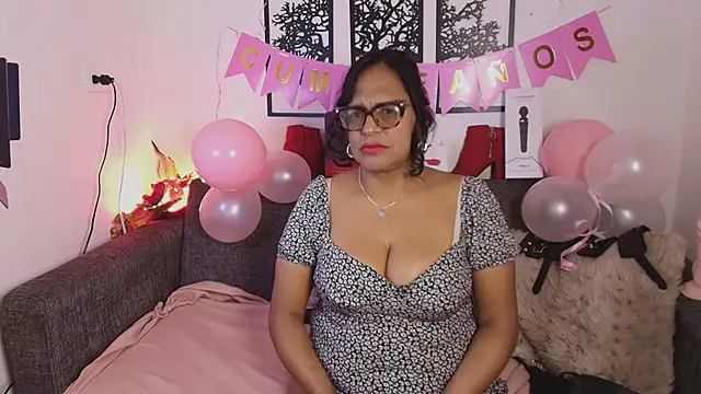 Angelabrowm