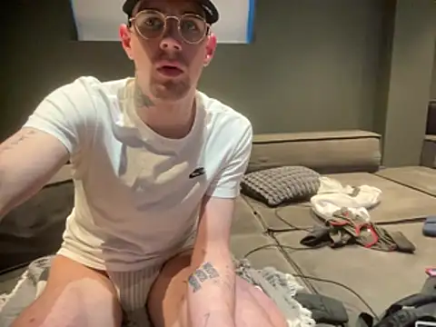 WATCHMETAKETHEBIGGEST6